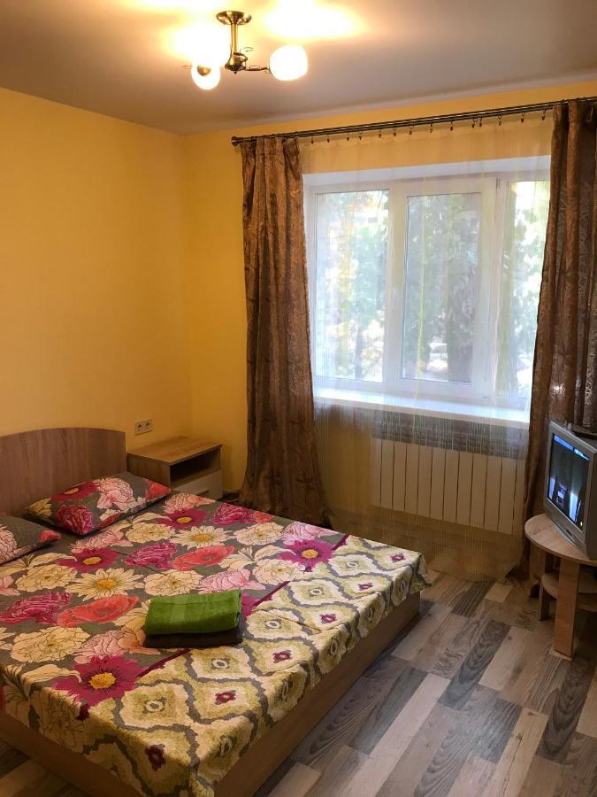 Киев Сдам Посуточно Ул Доброхотова 28 Daily Rent Kyiv St Dobrokhotova 28 아파트 외부 사진