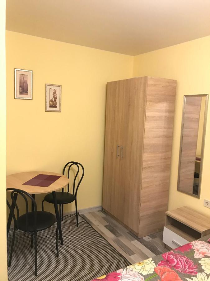 Киев Сдам Посуточно Ул Доброхотова 28 Daily Rent Kyiv St Dobrokhotova 28 아파트 외부 사진